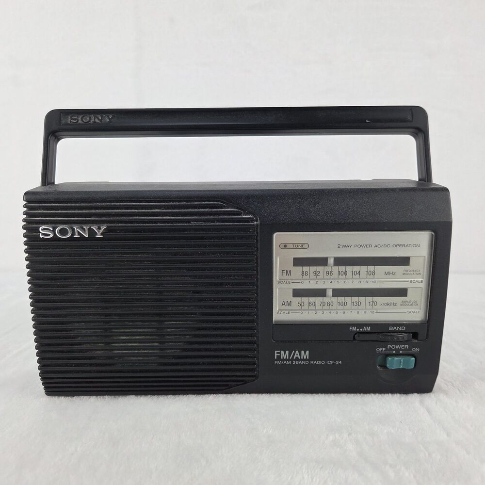 Vintage Sony FM/AM 2 BAND Radio ICF-24 Portable 4 AA Batteries/Power Cord-WORKS
